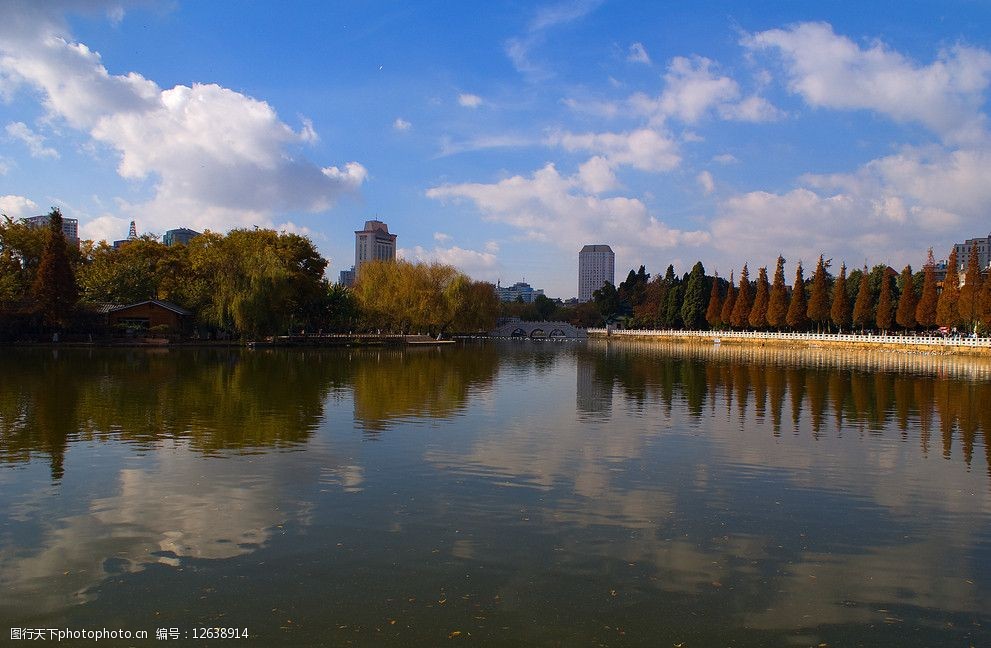 设计图库 自然景观 自然风景 上传 2010-2-2 大小 8.