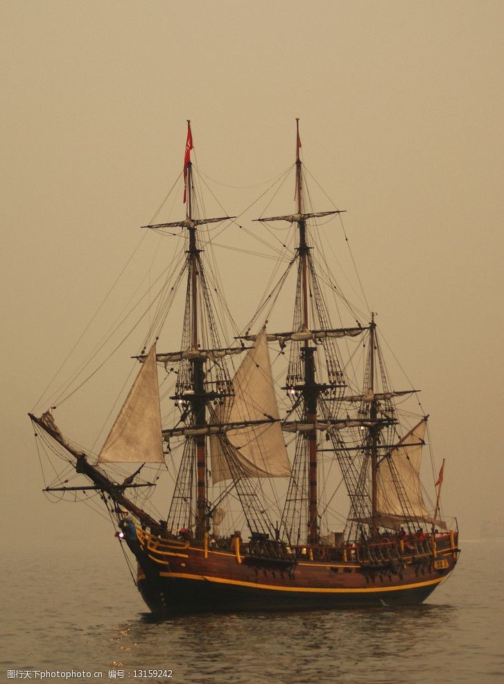 关键词:仿古帆船 古代 仿古 帆船 船舶 船 海洋 交通工具 现代科技