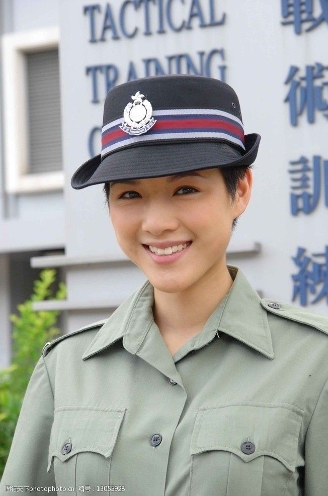 黄纪莹学警狙击图片