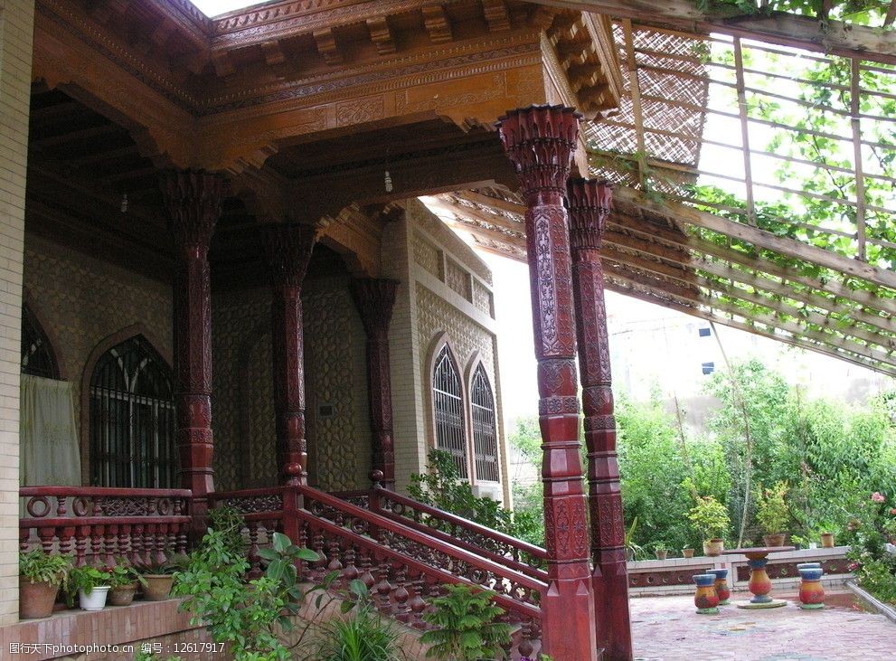 新疆和田维吾尔族庭院建筑风格图片