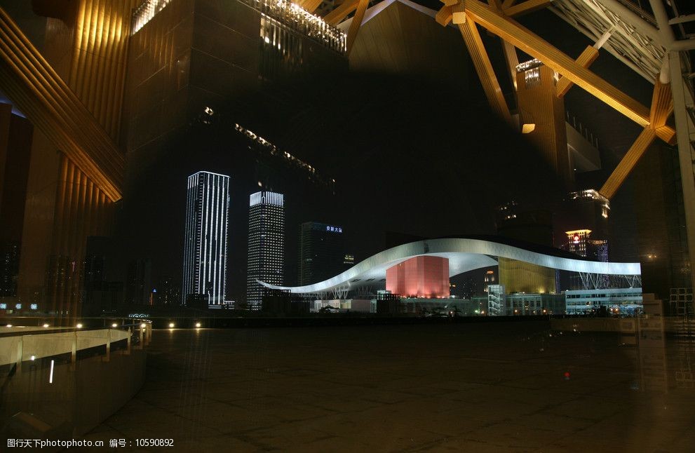 在深圳音乐厅透视市民中心图片