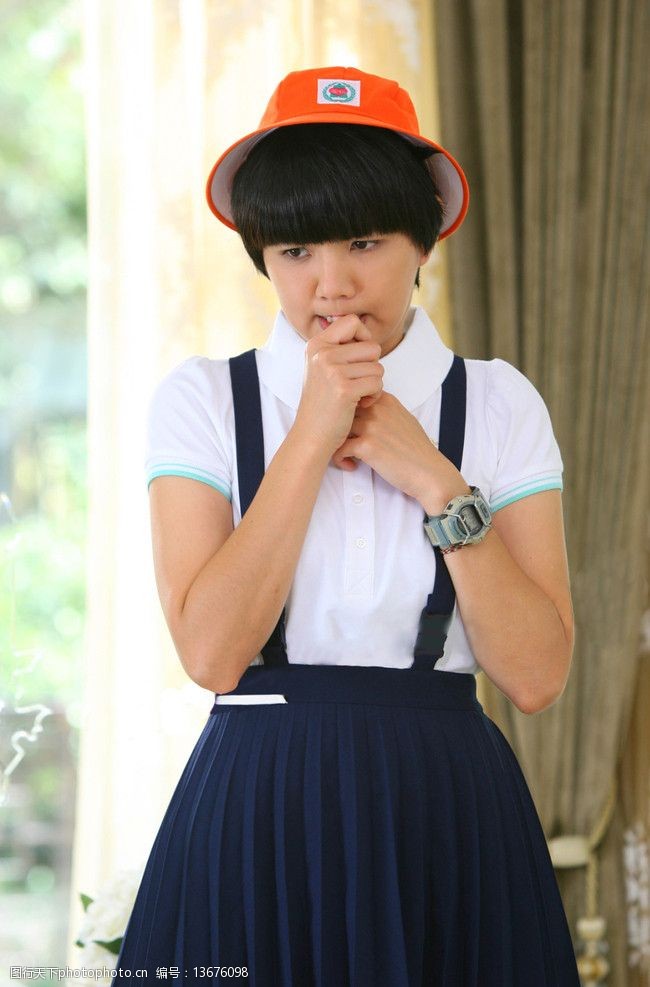 ella就想赖着你图片