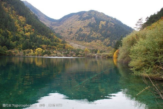 關鍵詞:美麗的山清水秀免費下載 高清背景 高清圖片素材 高清晰風景