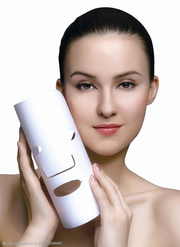 国际名模aynura深圳盈丰化妆品代言图片