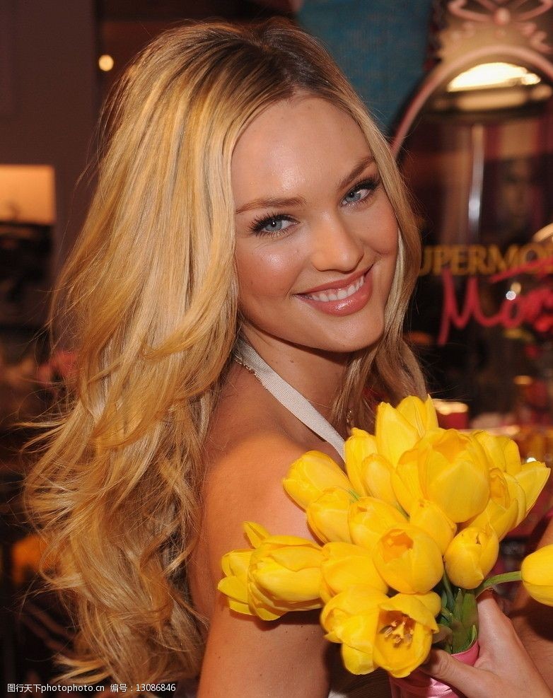 维多利亚的秘密的天使模特candiceswanepoel图片