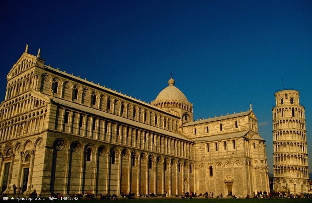 罗马雕塑斜塔建筑图片
