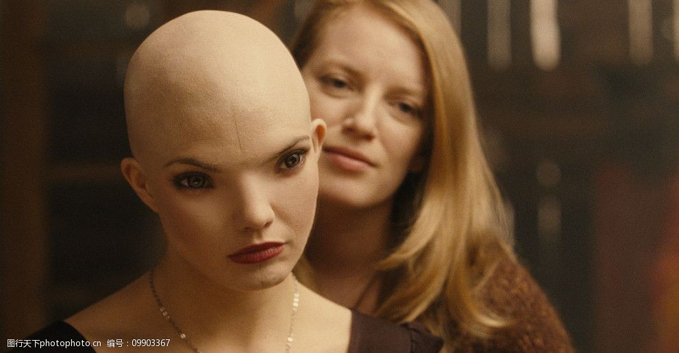 关键词:电影剧照 人兽杂交剧照 科幻电影 变种 异变 影视娱乐 文化