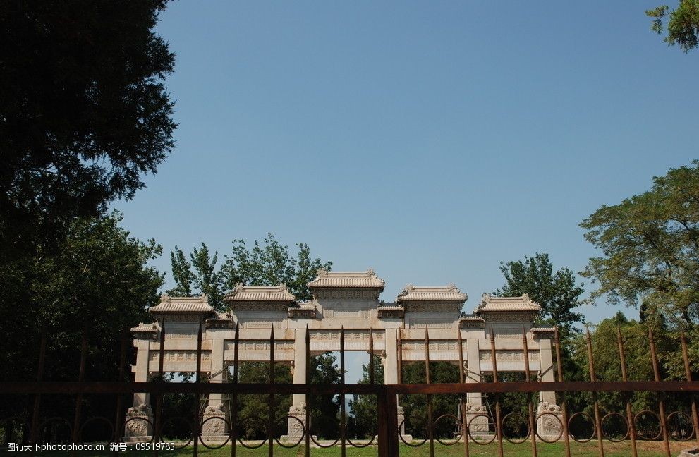 关键词:明十三陵 明朝建筑 十三陵 貔貅 大明宫门 300dpi 园林建筑