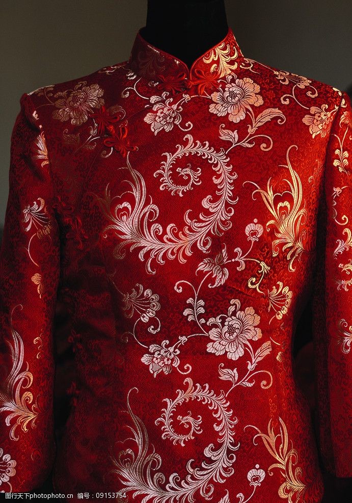 关键词:红色唐装 红色 唐装 传统花纹 传统文化 文化艺术 摄影 350dpi